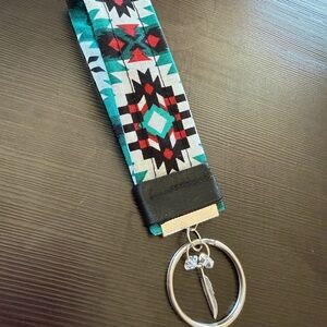 Patterned Key Holder with Silver Ring